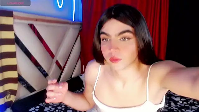 xyaraluv_'s Live XXX Chat
