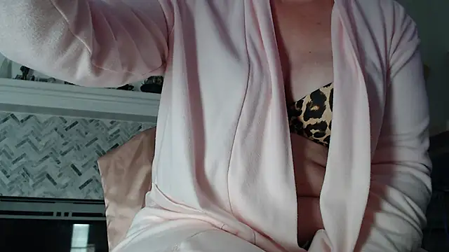 Chatroom XXX en direct de AuroraWillows