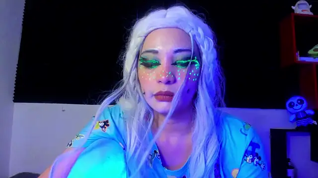 Akalidemon Chat XXX in diretta
