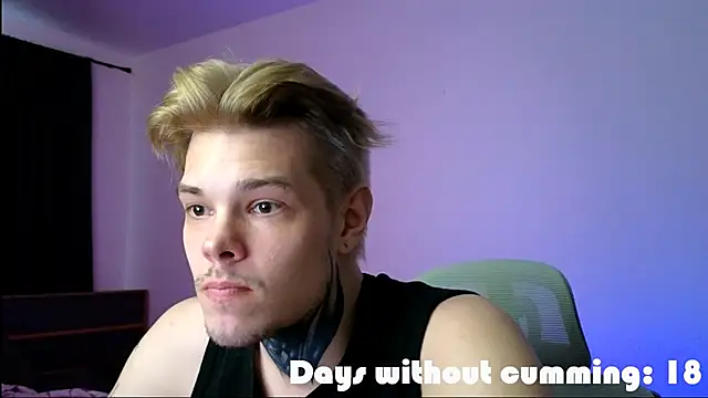 DENIS_HERE Show in webcam