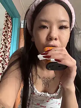ikirkira webcam show