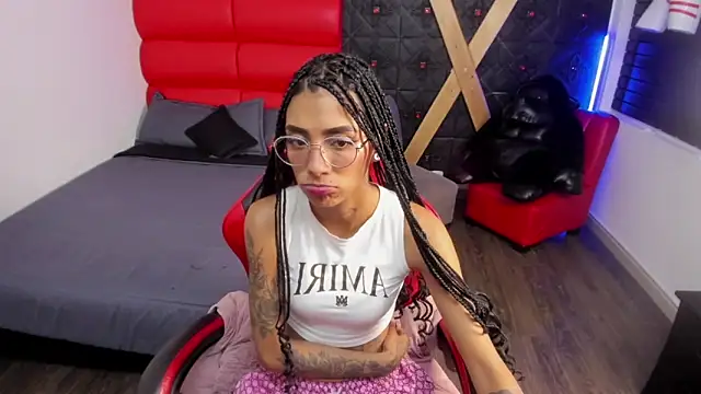 Chat XXX ao vivo de KarlaSlutSkinny__