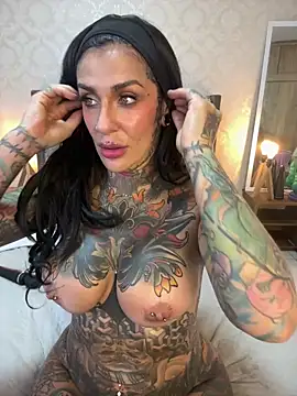 remyflux666 Show in webcam