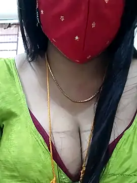 tamilrojaodi Show in webcam
