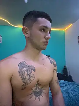 دردشة DirtyDick21 الجنسية المباشرة