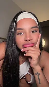 Tokio_Tokio Adlı Modelin Canlı XXX Sohbeti