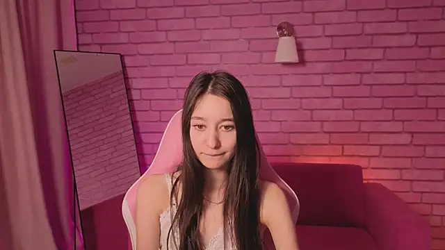 Nicole_Brownie 即時 XXX 聊天