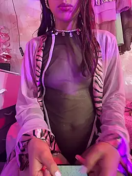 Skye_Moore Chat XXX live