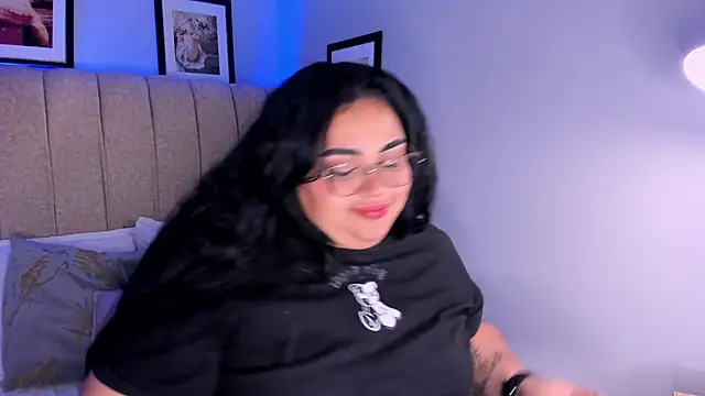 Chat +18 de _michel_bbw ao vivo