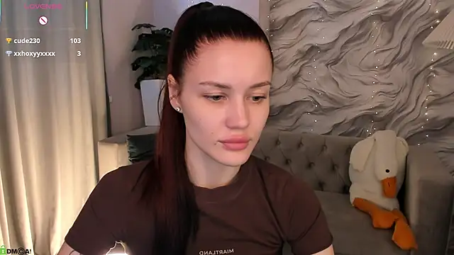 Aria_Mila – Live XXX-chat
