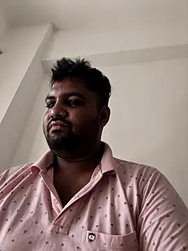 vinay_smalldick Show in webcam