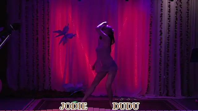 Chat +18 de yznt-dudu ao vivo
