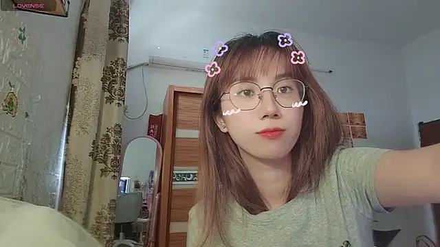 Онлайн чат XXX Lili_666