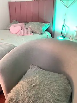 elegant__rouse – Live XXX-chat