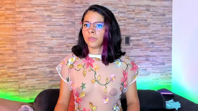 nath_redrex – Naživo XXX chat