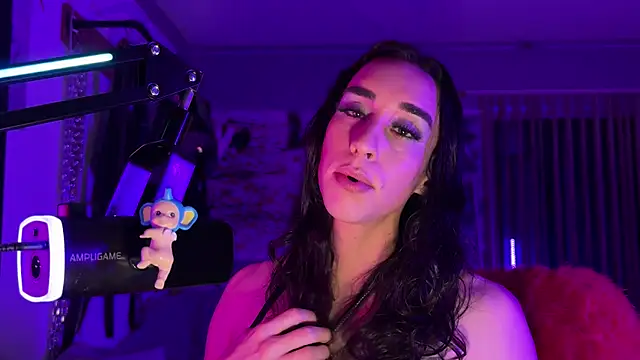xoFrankie Adlı Modelin Canlı XXX Sohbeti