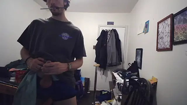 JohnnyMoves Live XXX-chat