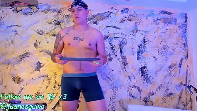 ThomasThundr Chat XXX in diretta