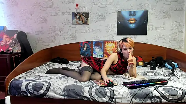KagamiTayga Adlı Modelin Canlı XXX Sohbeti