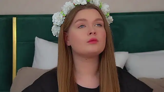 CrystalLyons – Naživo XXX chat