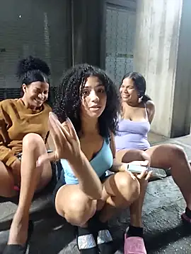 دردشة CurlyBitch الجنسية المباشرة