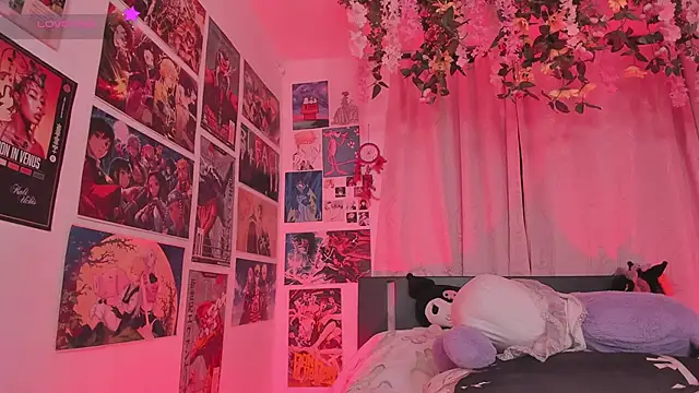 MissCurvyTopのライブXXXチャット