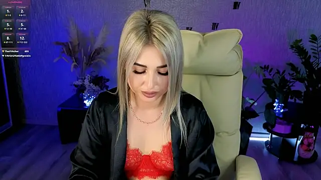 Chat XXX en directo de NikkiiStill