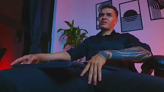 Webkamerová show ALPHA_DOMINUS_