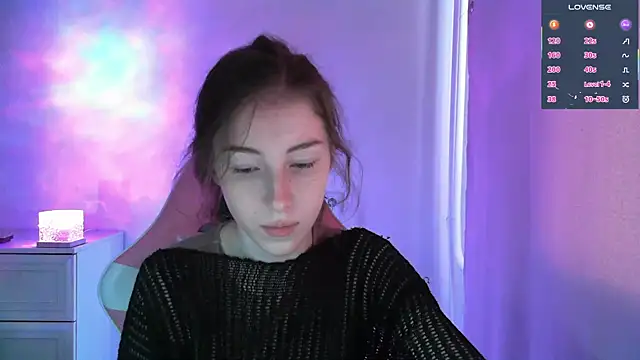eskatmi's Live XXX Chat