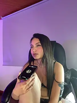 Mady_Pink's Live XXX Chat