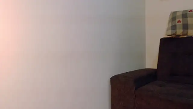 Chatroom XXX en direct de RiriiBrunette__