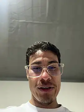 TavoHot_'s Live XXX Chat