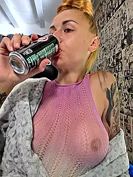 Czat XXX na żywo – kylie_blck