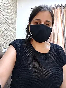 tinaarora Chat XXX in diretta
