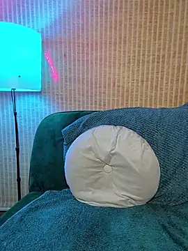 sarahpearlx Adlı Modelin Canlı XXX Sohbeti