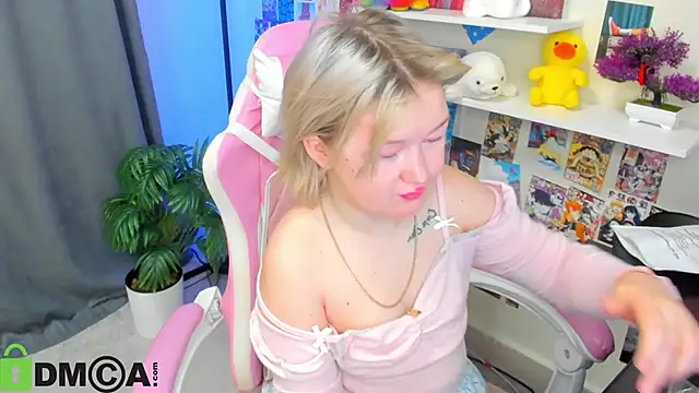 Sara_Robinson live XXX chat