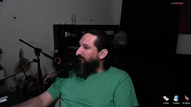 DevilPup75_'s Webcam Show