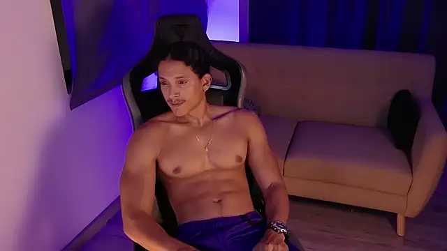 Liam_V 网络视讯表演