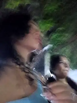 Sembang XXX Secara Langsung CurlyBitch