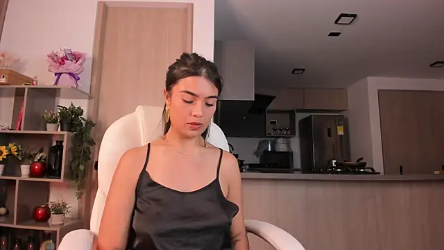 Alexandra_ra Chat XXX live