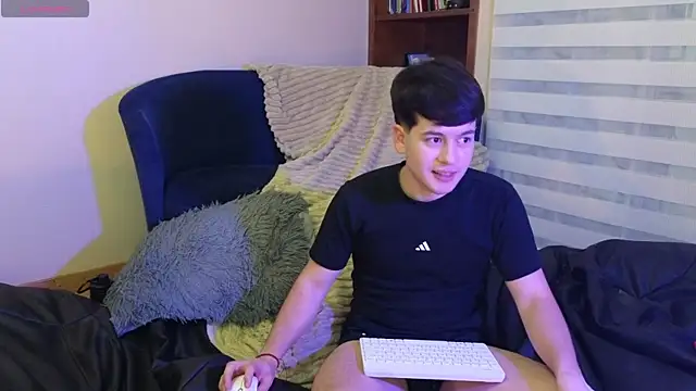 tightncuteass: вебкам-шоу