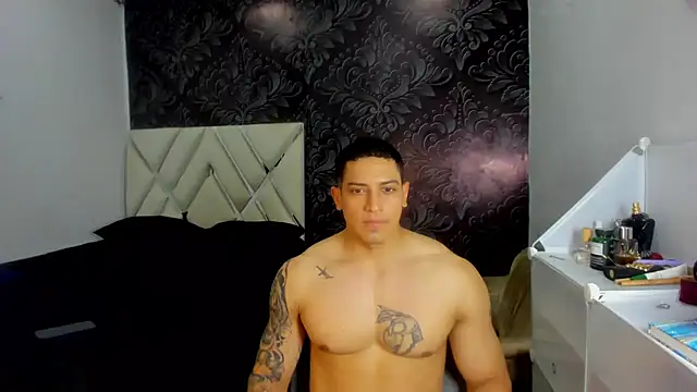 Chat +18 de tom_fox15 ao vivo