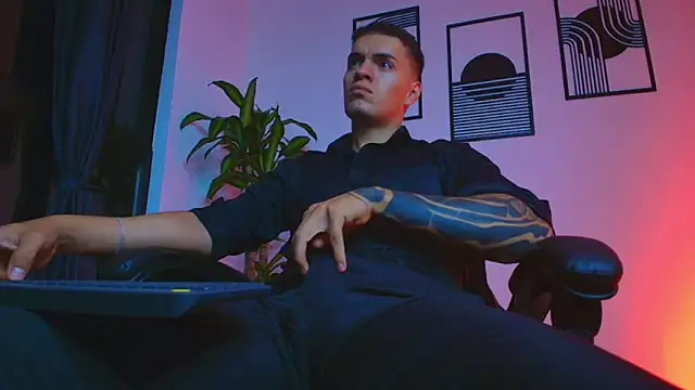 ALPHA_DOMINUS_ Chat XXX live