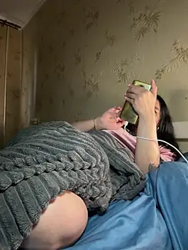 Naughtbaby_2025 라이브 XXX 채팅