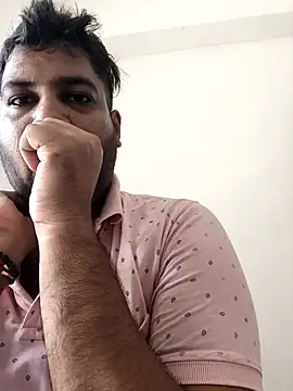 vinay_smalldick Chat XXX in diretta