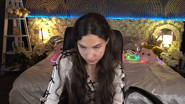 Chatroom XXX en direct de BabyFlowerr