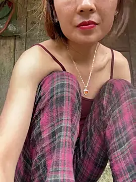 Mimi_pussy 现场XXX聊天