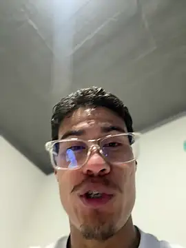 TavoHot_'s Live XXX Chat
