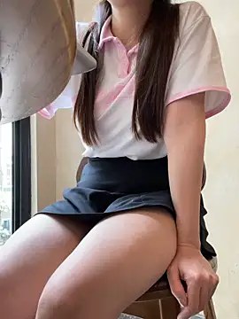 Aiko----n Live XXX chat