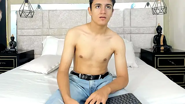 JacksonDunss' Live XXX Chat